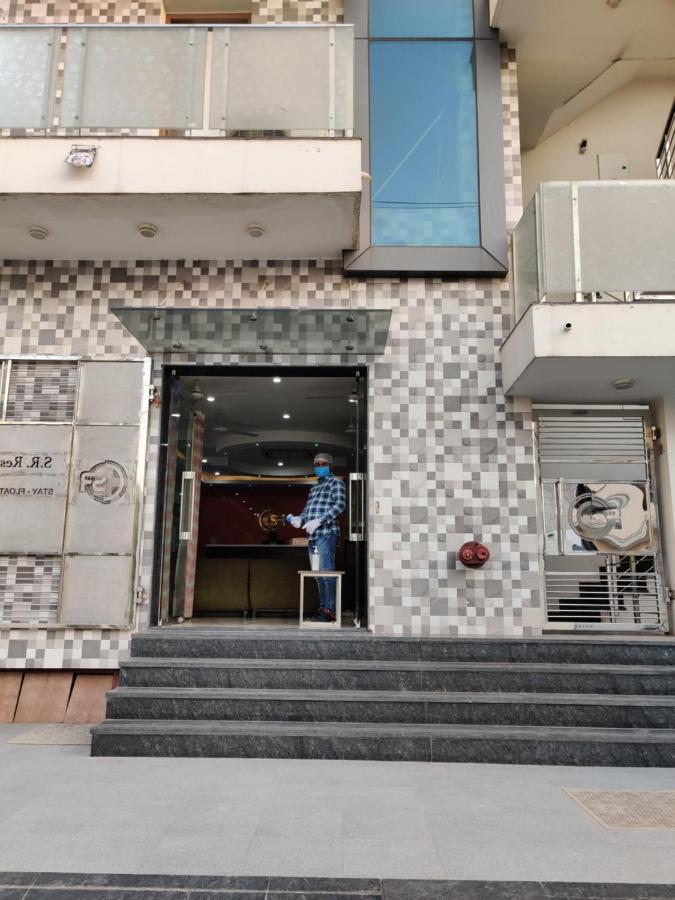 S.R. Residency Hotel Zirakpur Exterior foto